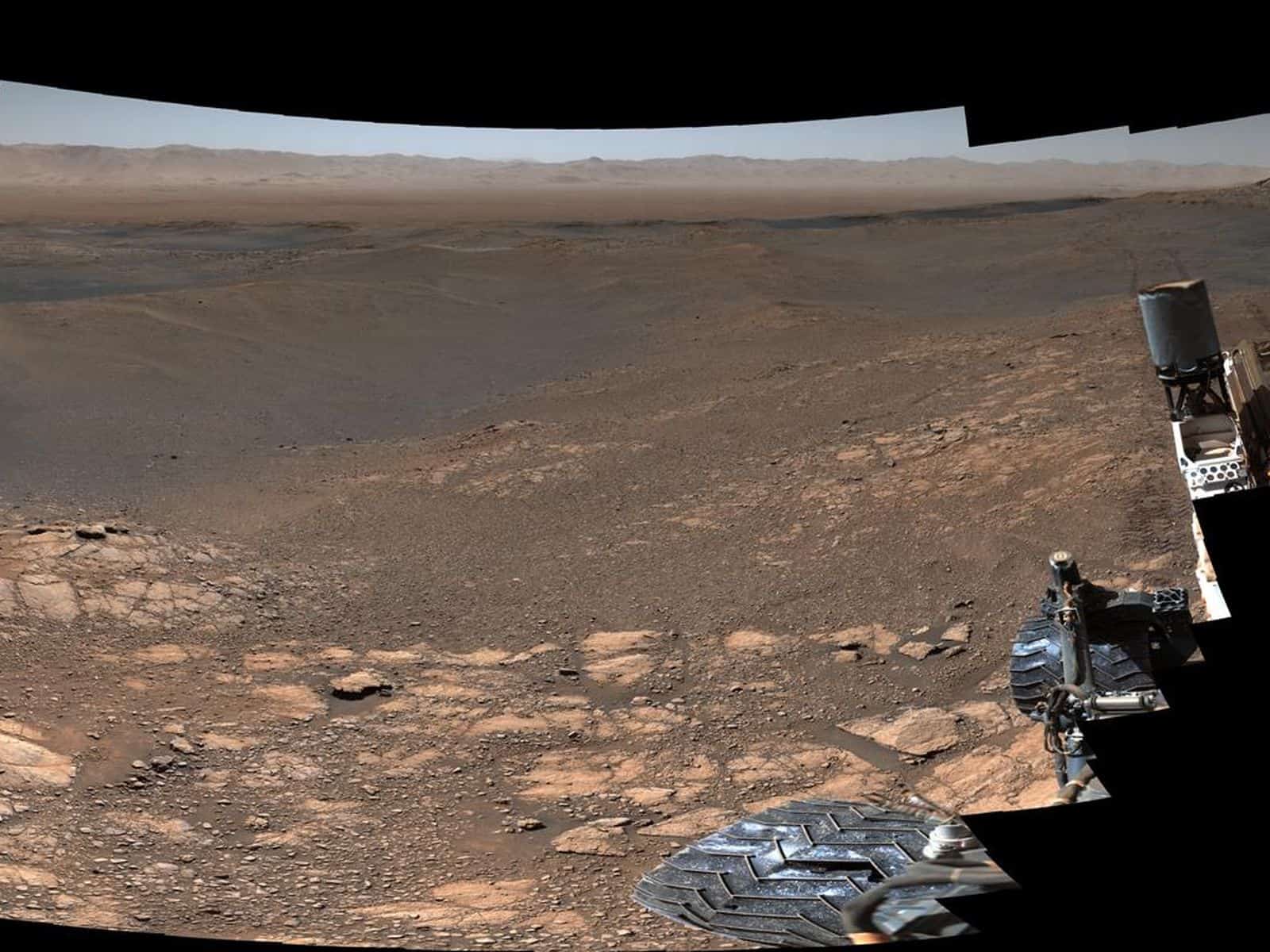 Панорама Марса с марсохода Curiosity 2020