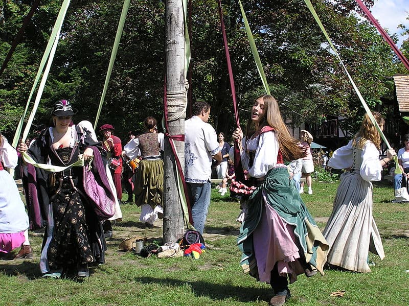 Maypole Dancing