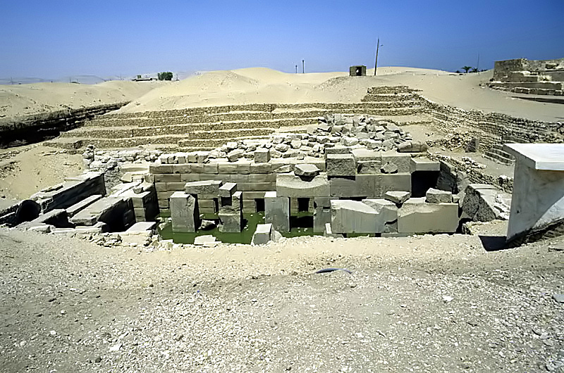 Osireion, view to the north, Temple of Seti I, Abydos, Egypt. CC BY