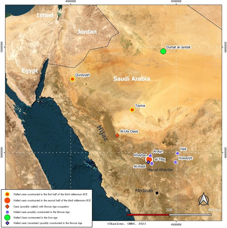 Location map of the Khaybar walled oasis (red and white circle) and other major sites in north-western Arabia, © G. Charloux, ESRI.